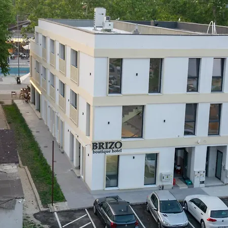 Brizo Boutique Mamaia